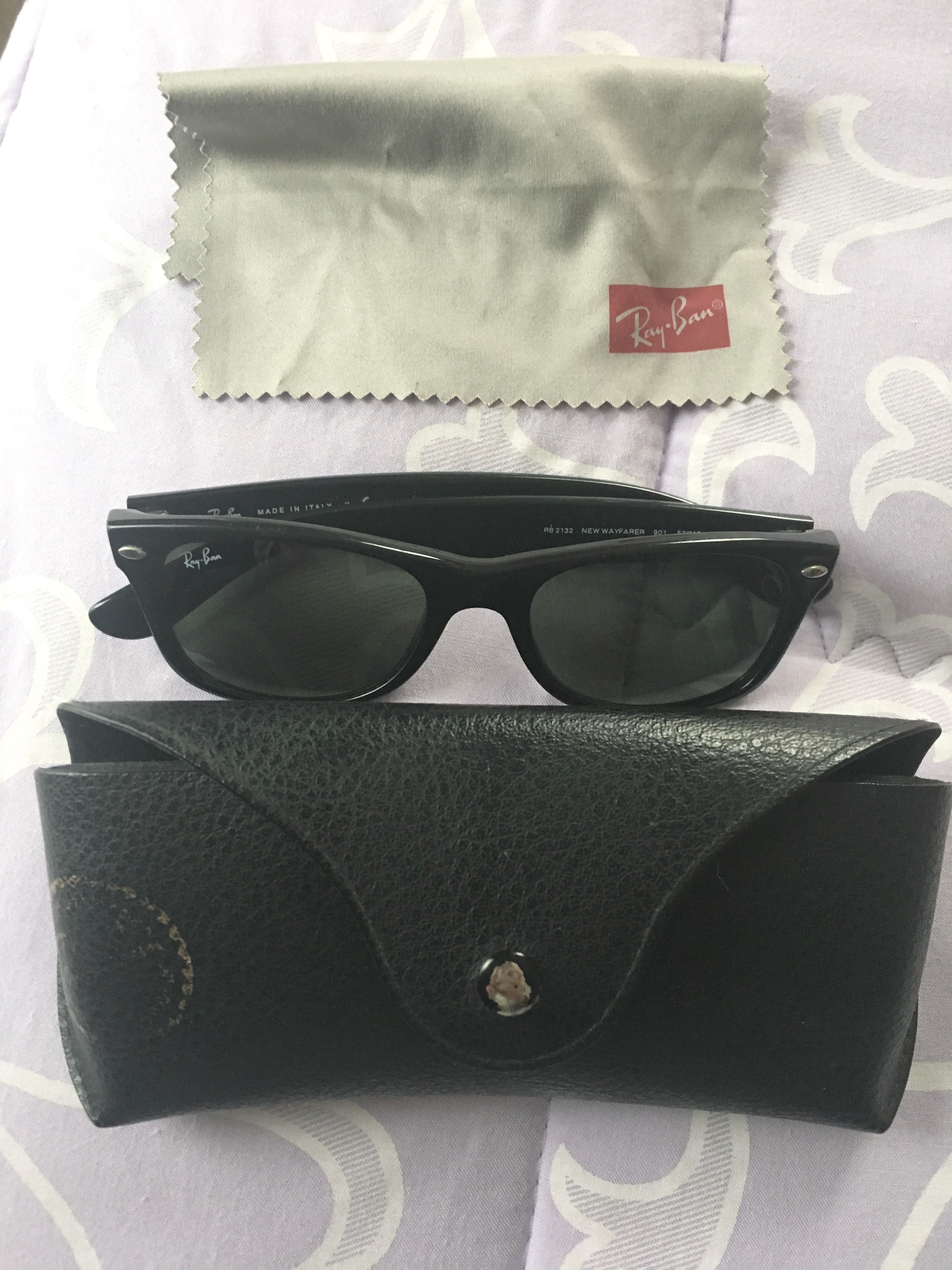 kacamata rayban hitam