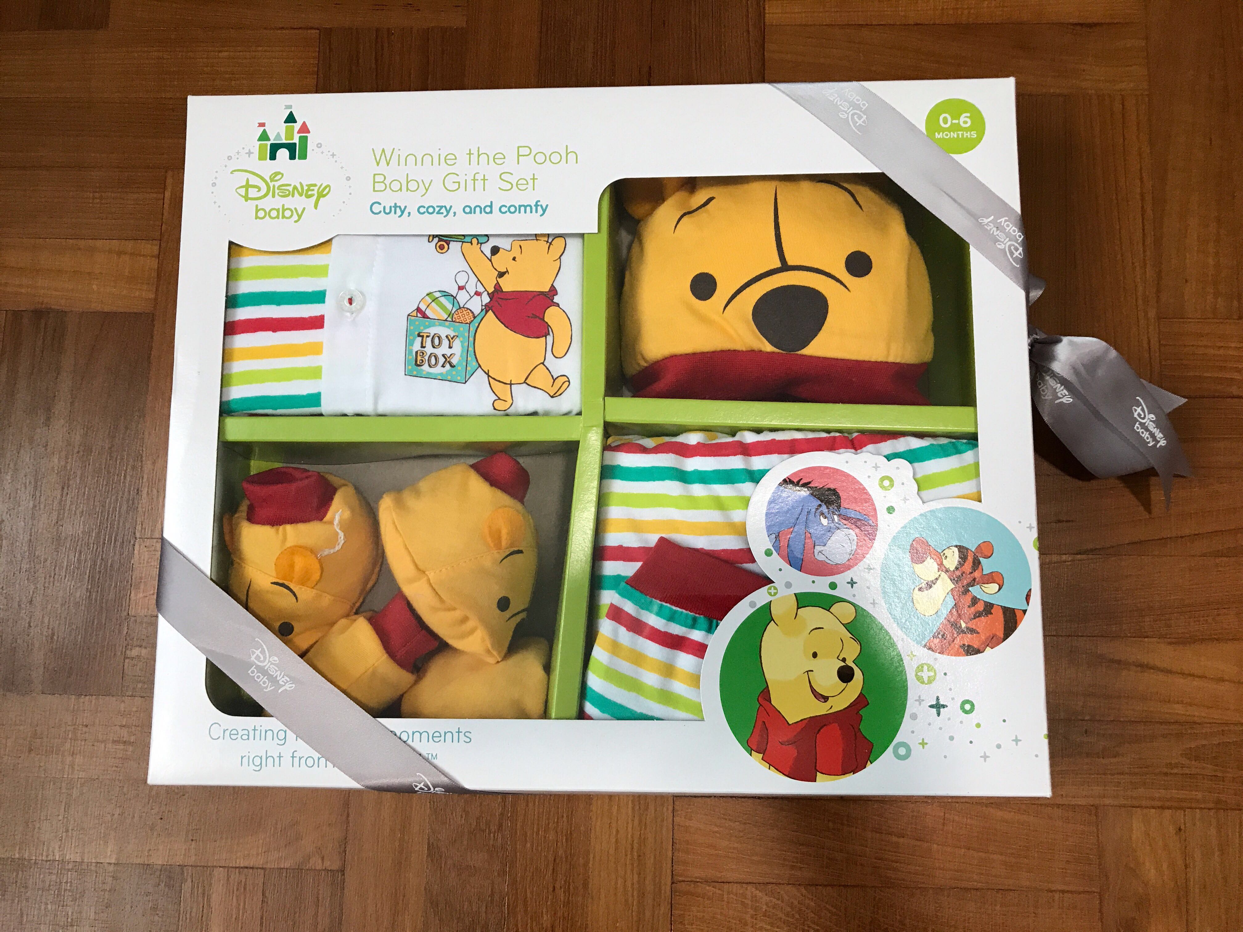 winnie the pooh baby gift set