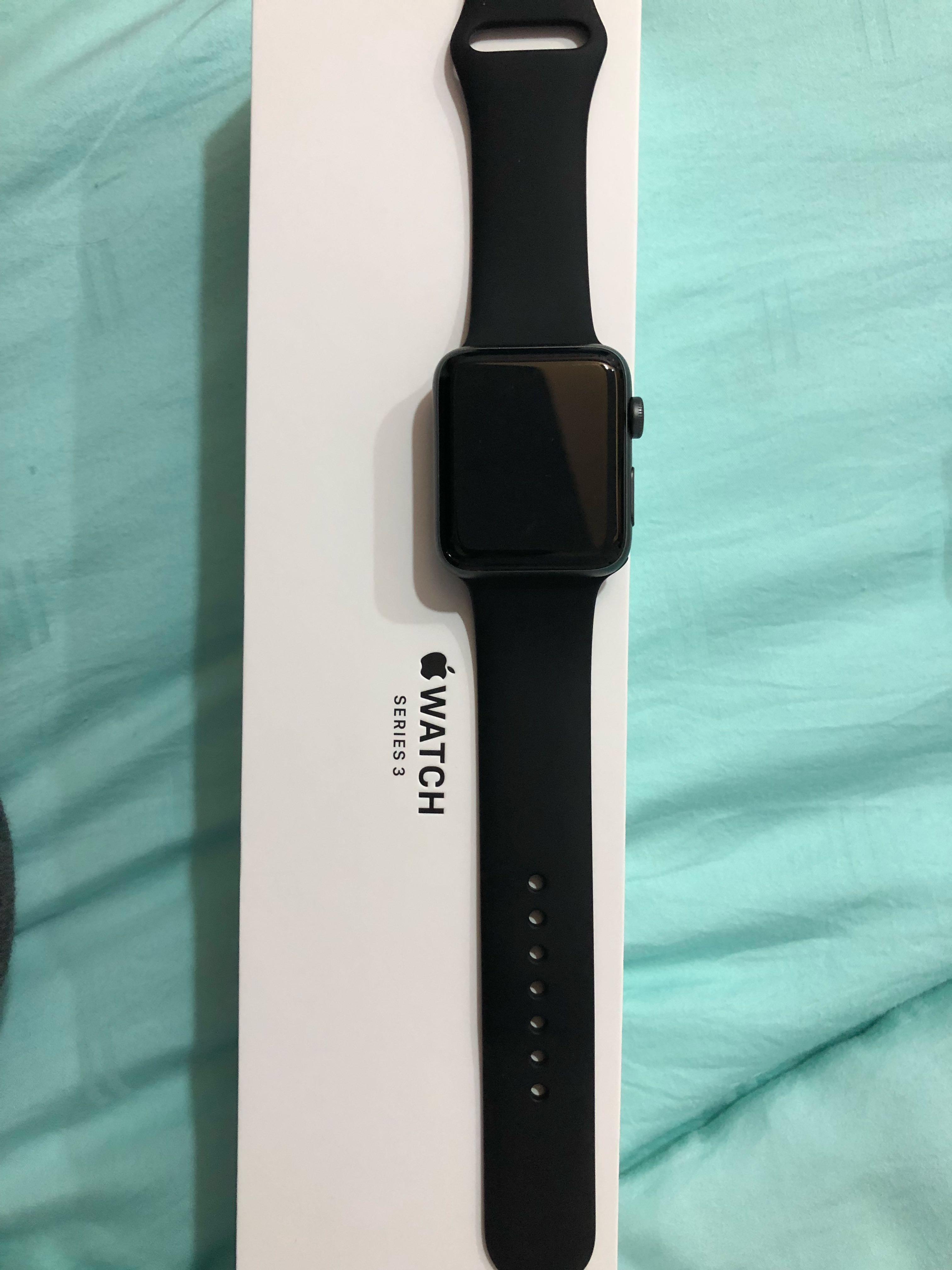 apple watch series 3 42mm used