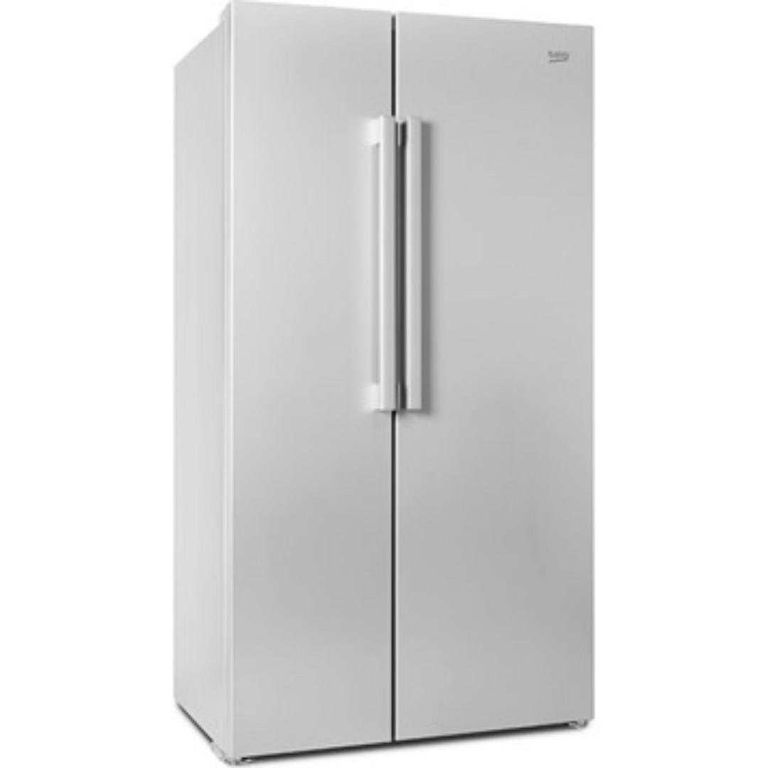 Beko Two Door Fridge Freezer 364l Home Appliances Kitchenware On Carousell