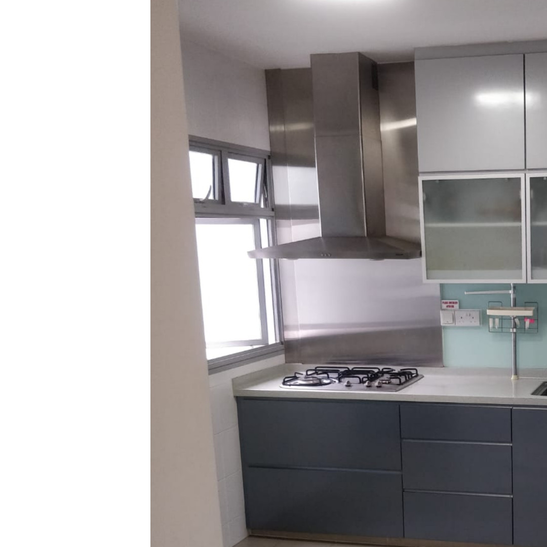 Brandt deals chimney hood