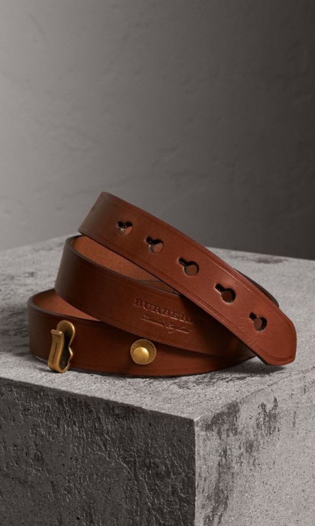 Burberry bridle leather belt