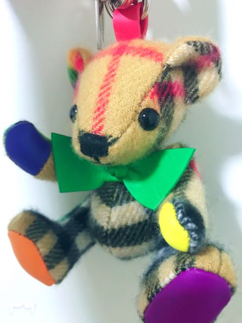 burberry rainbow bear