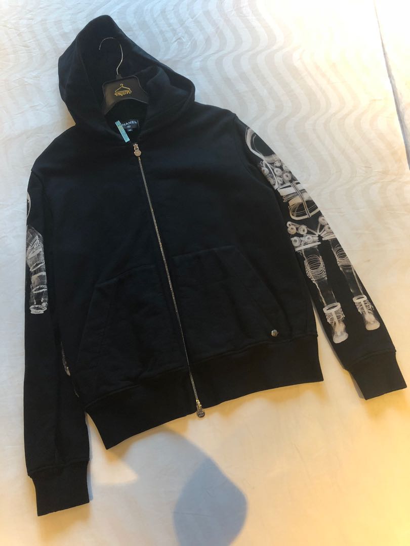 Chanel discount astronaut sweatshirt