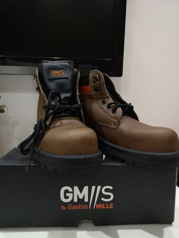 gaston mille safety shoes price