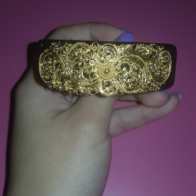 Gelang Emas 22 Karat Barang Mewah Aksesoris Di Carousell