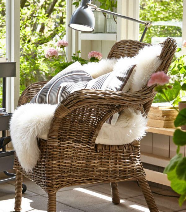 Byholma armchair discount