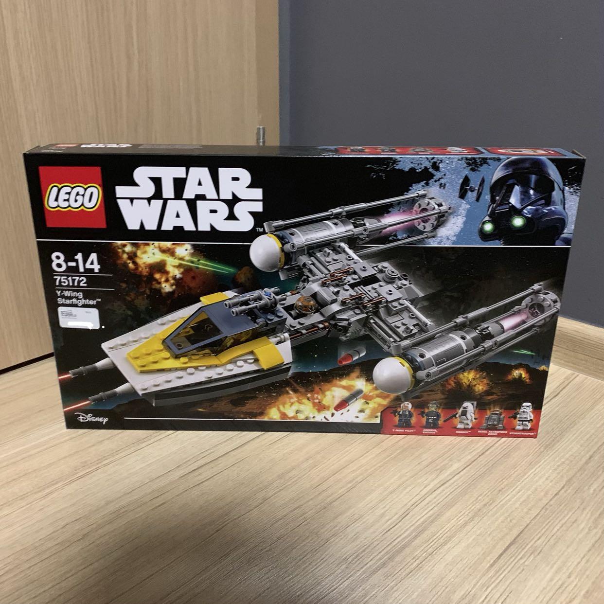 Lego y wing 75172 online