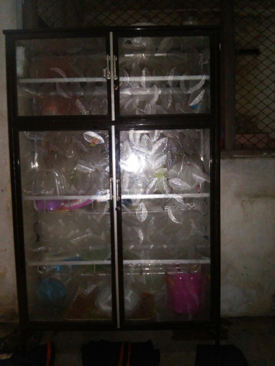 Lemari Aluminium Kaca Untuk Simpan Pecah Belah Kitchen Appliances Di Carousell