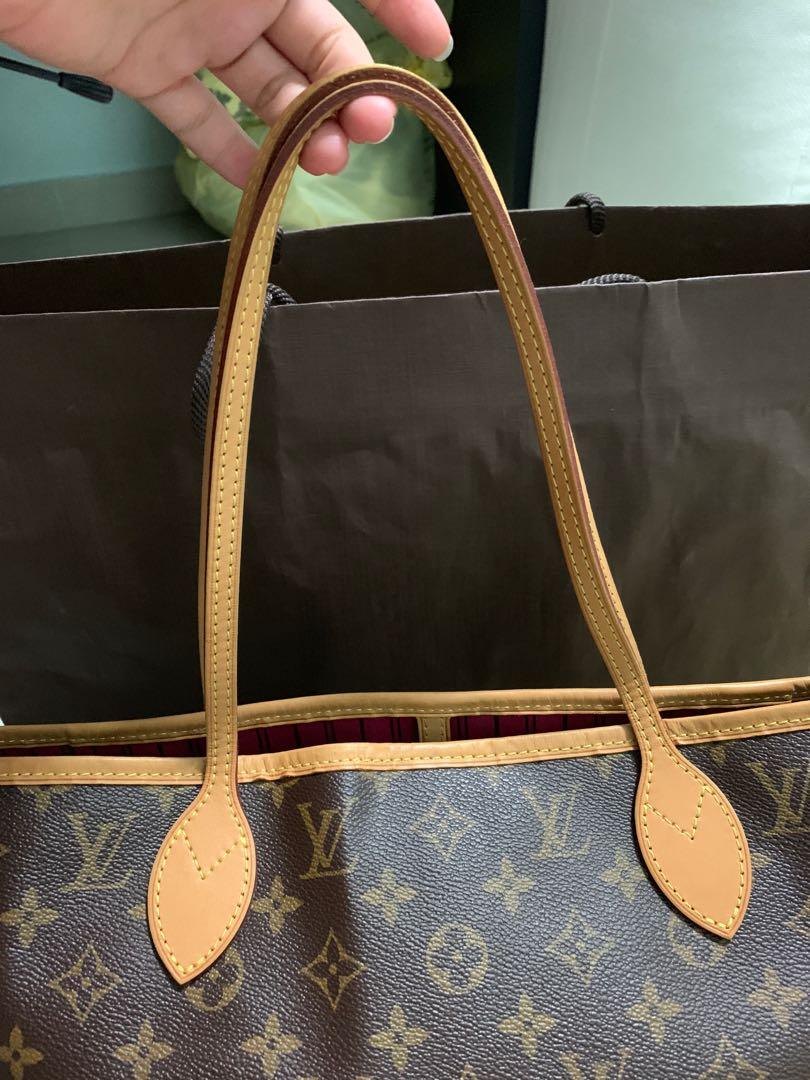 LOUIS VUITTON Neverfull MM Monogram Fuchsia Gold Hardware – AYAINLOVE  CURATED LUXURIES