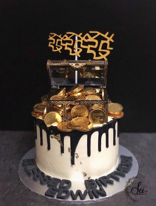 Money Pulling Treasure Box Cake Food Drinks Baked Goods On Carousell