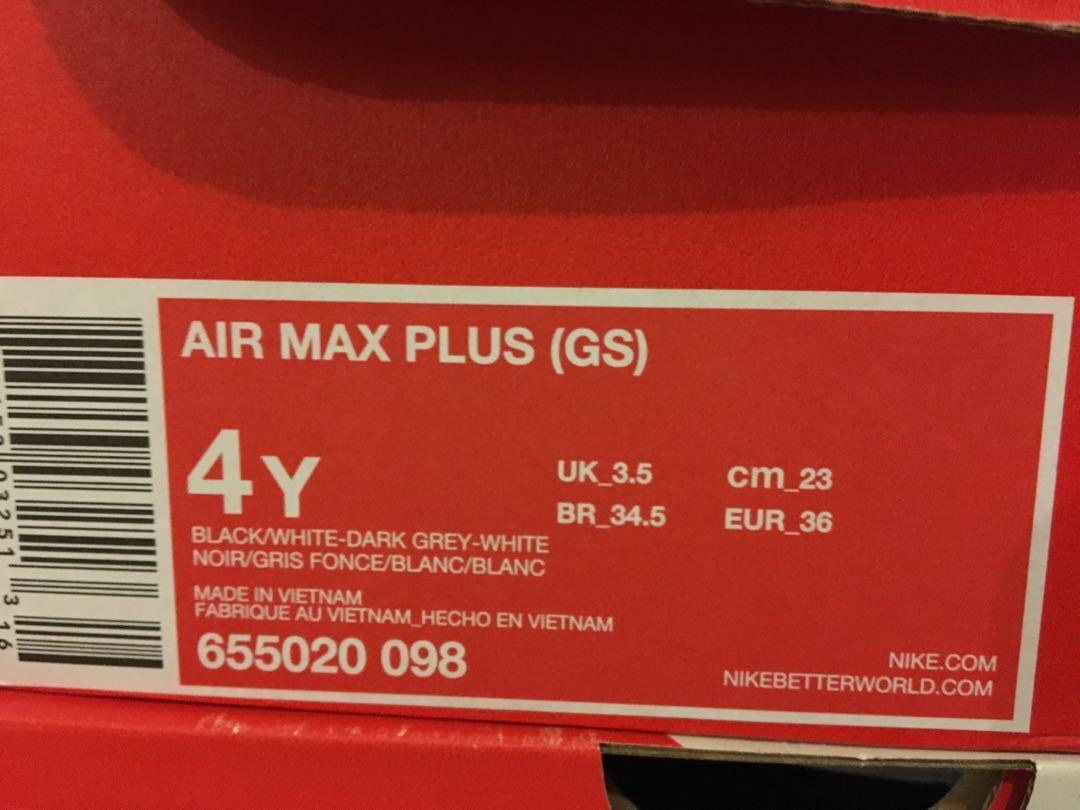 Grade school black 2024 air max plus