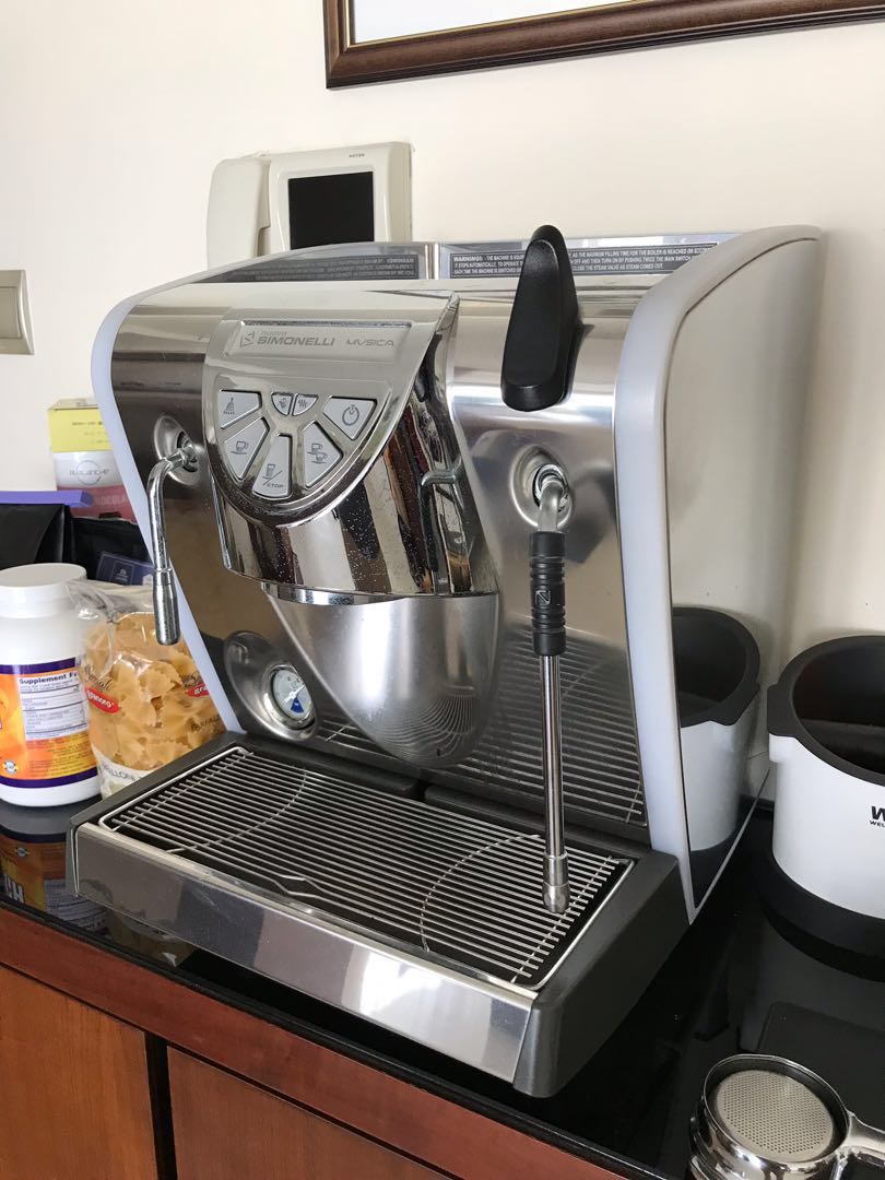 Nuova Simonelli Musica + Eureka Mignon 