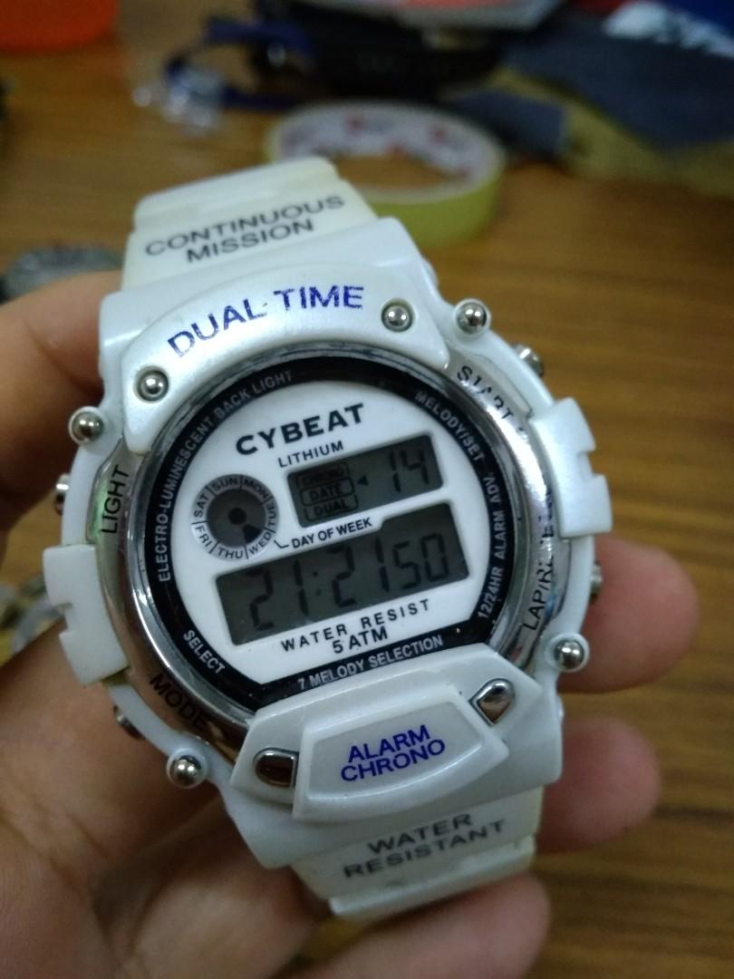 Cybeat watch store
