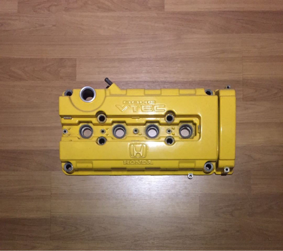Spoon yellow eg6 ek9 dc2 valve cover, Auto Accessories on Carousell