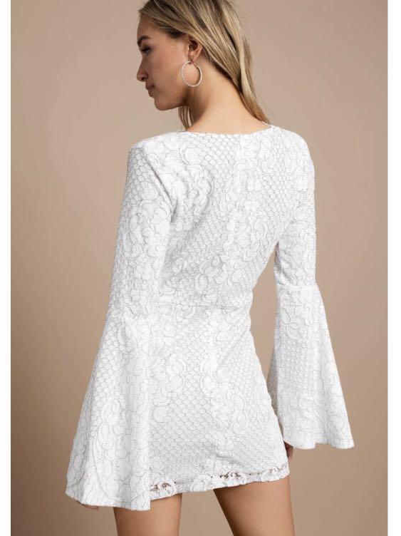 tobi white long sleeve dress TOBI LYDIA EYELASH LACE WHITE BELL SLEEVE DRESS, Women's Fashion, Tops,  Sleeveless on Carousell