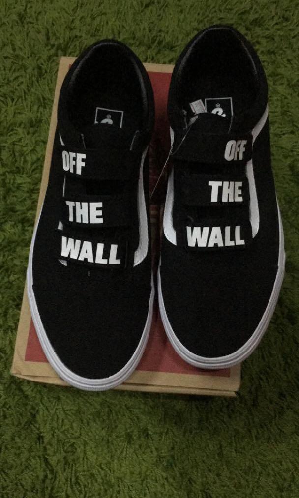 velcro off the wall, Men's Fashion, Footwear, Sneakers on Carousell