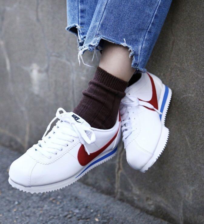 wmns nike classic cortez leather