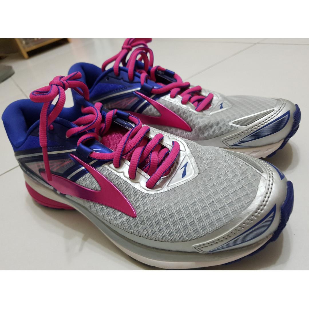 brooks ravenna 8 womens price