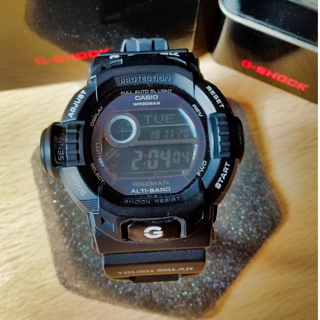 CASIO G-Shock Riseman G-9200BW-1DR, Men's Fashion, Watches ...
