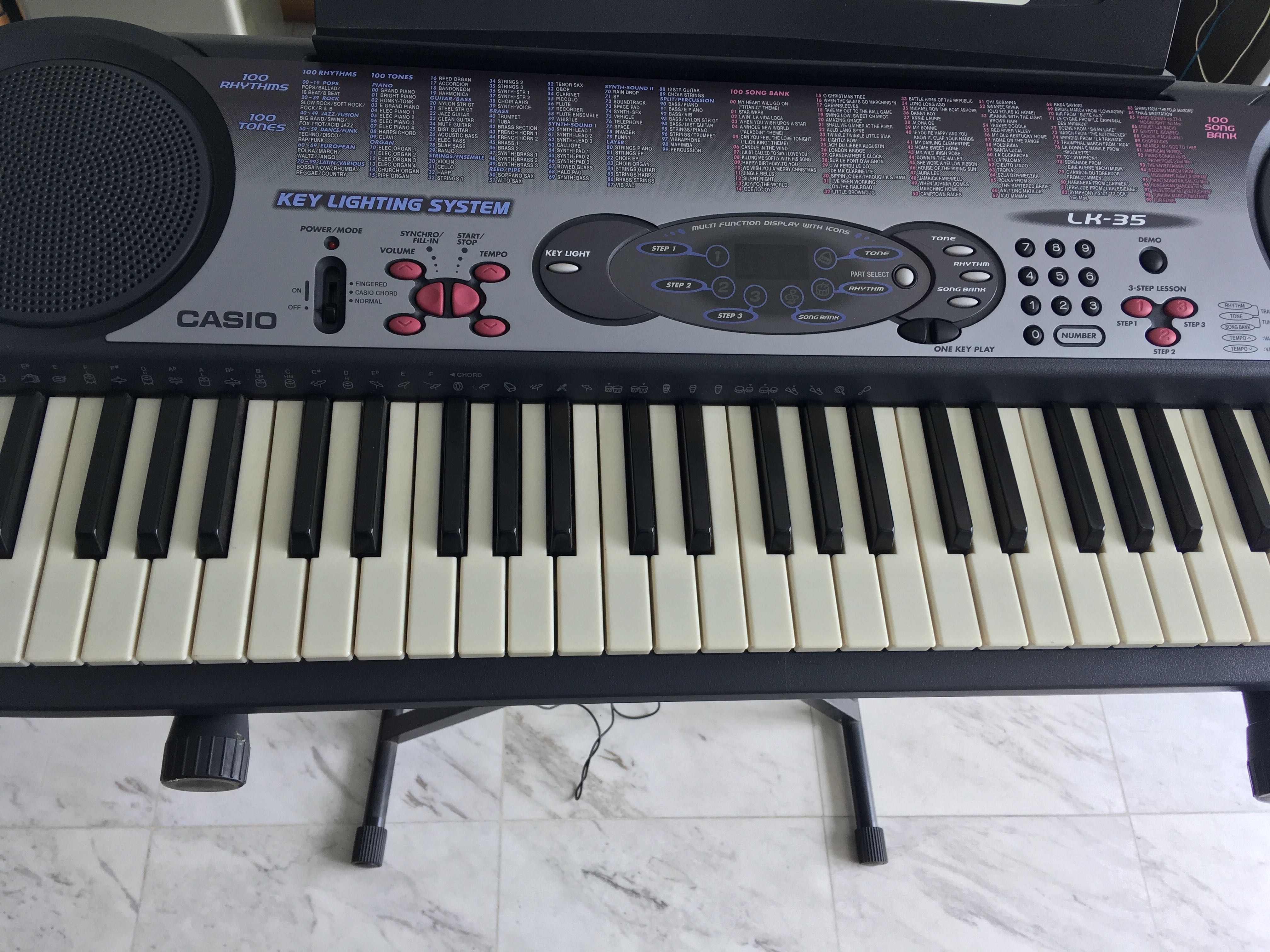 Casio LK 35 Key Lighting keyboard piano