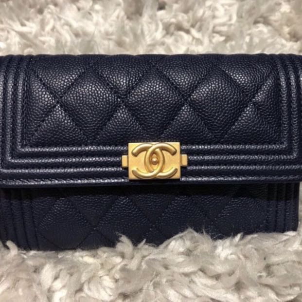 Chanel boy medium size wallet in caviar leather dark blue with GHW