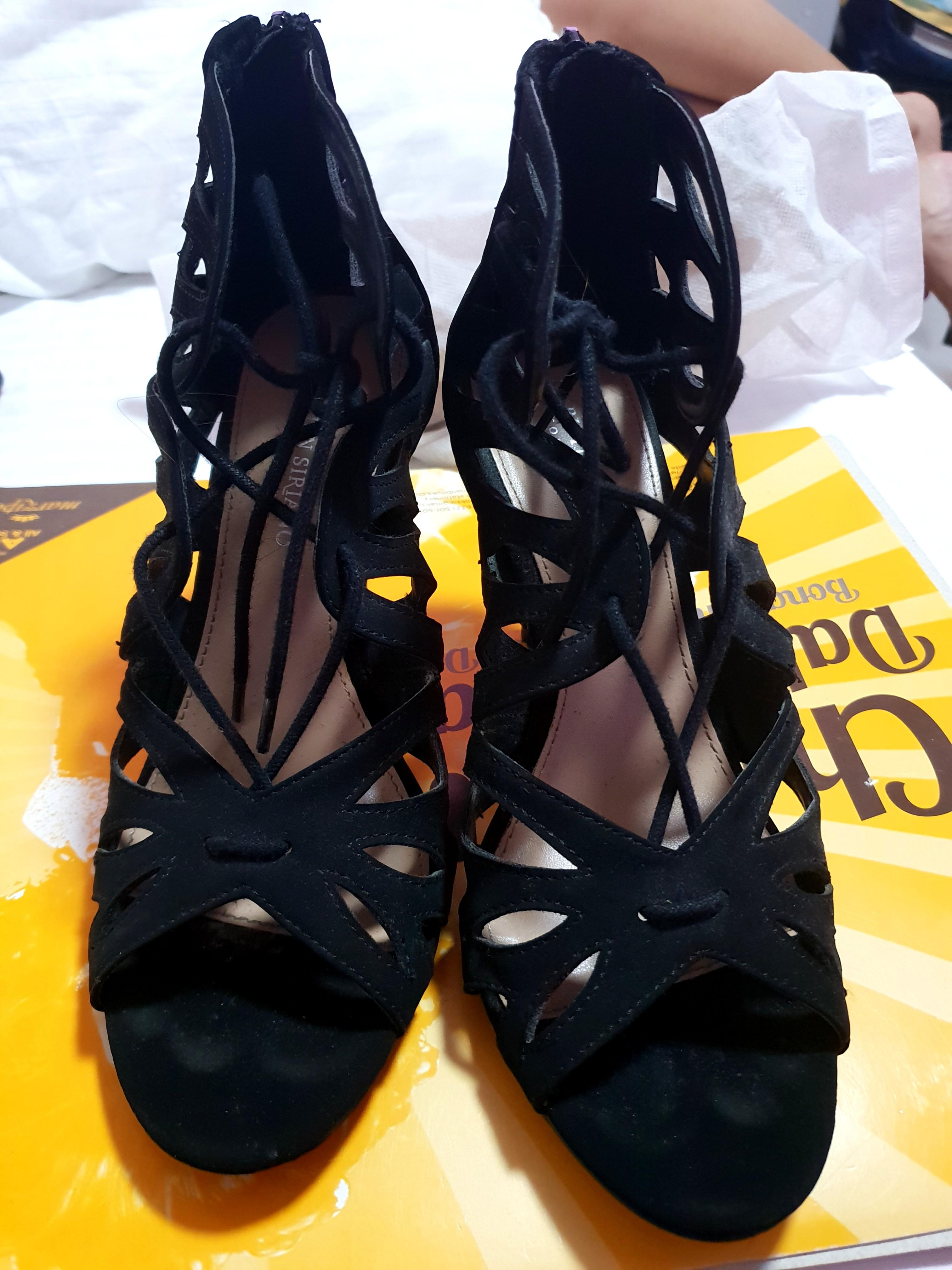 black strappy heels payless