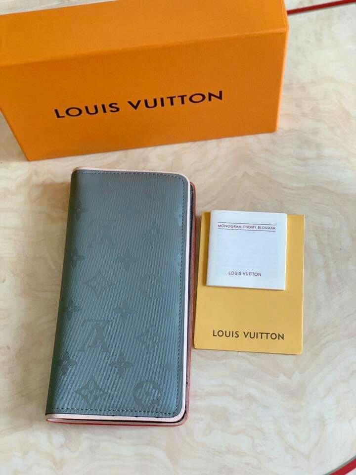 COD LV BRAZZA WALLET MONOGRAM TITANIUM FOR MEN, Men's Fashion, Watches &  Accessories, Wallets & Card Holders on Carousell
