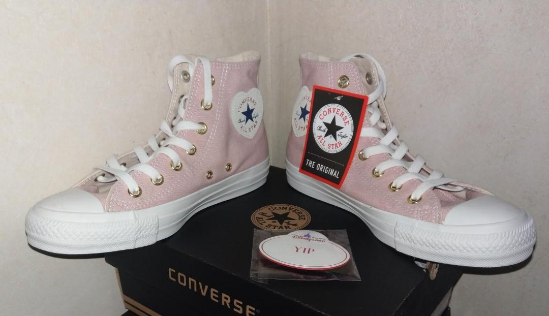 Converse ALL STAR HEARTPATCH Z HI ABC MART PINK Carousell
