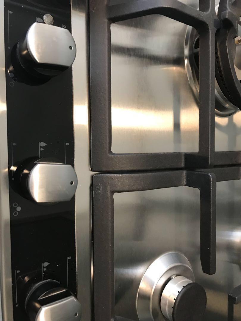 Delizia kitchen gas hob, TV & Home Appliances, Kitchen Appliances