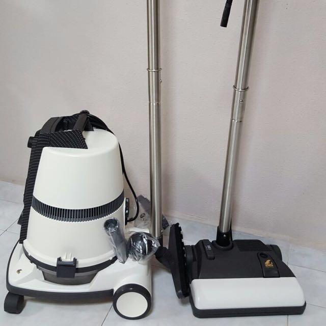 Delphin Vacuum Air Purifier Home Appliances Cleaning Laundry On Carousell