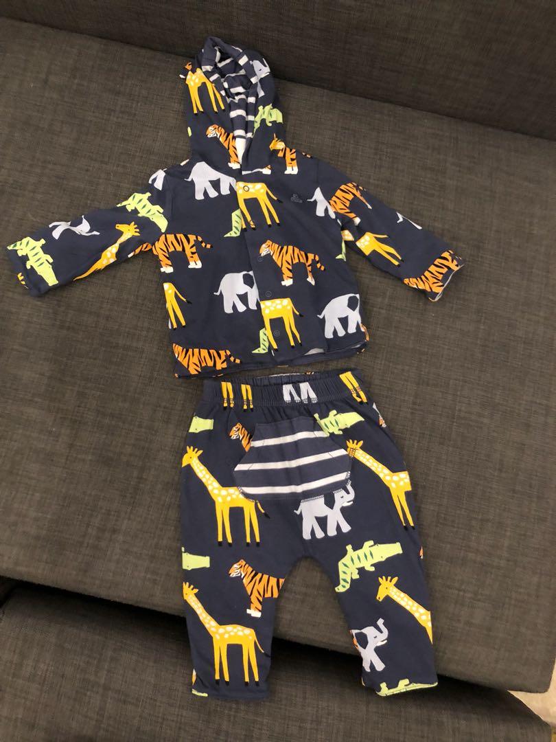 baby gap sweatsuit
