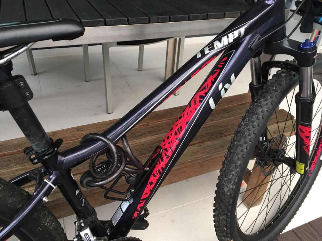 Liv Tempt 3 MTB Giant 2018 XS with hydraulics 9 months warranty