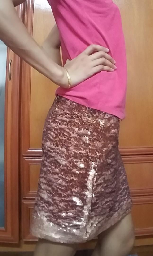 Gold skirt 2025 miss selfridge