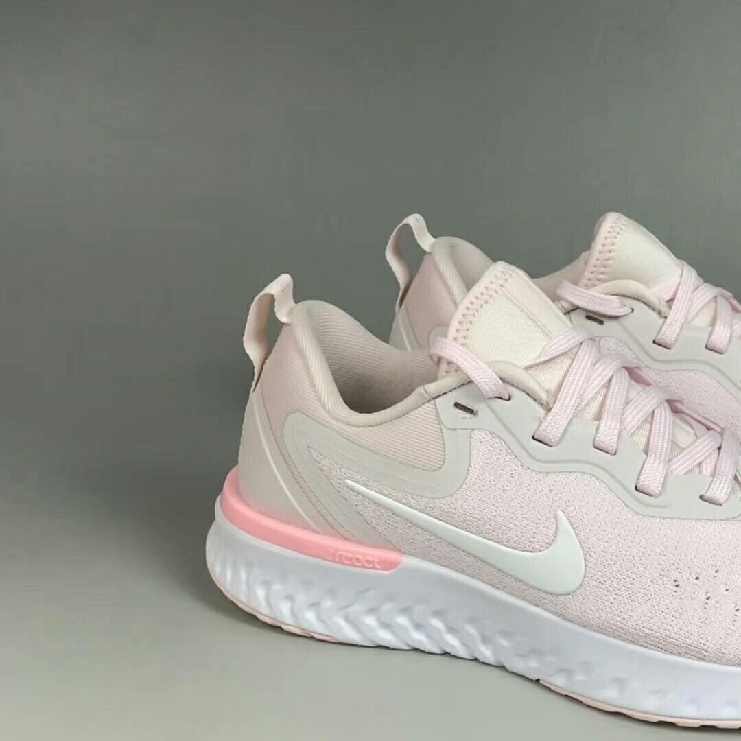 nike react odyssey pink