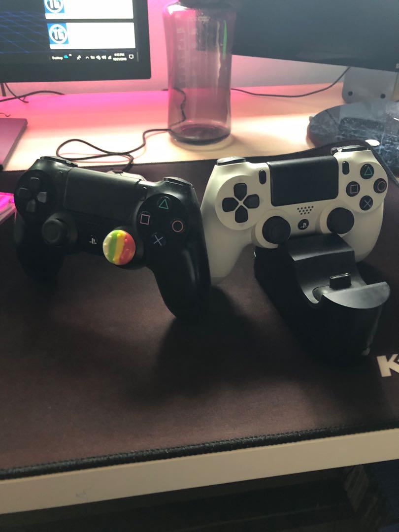 Normal playstation 4, Video Gaming, Video Game Consoles, PlayStation on