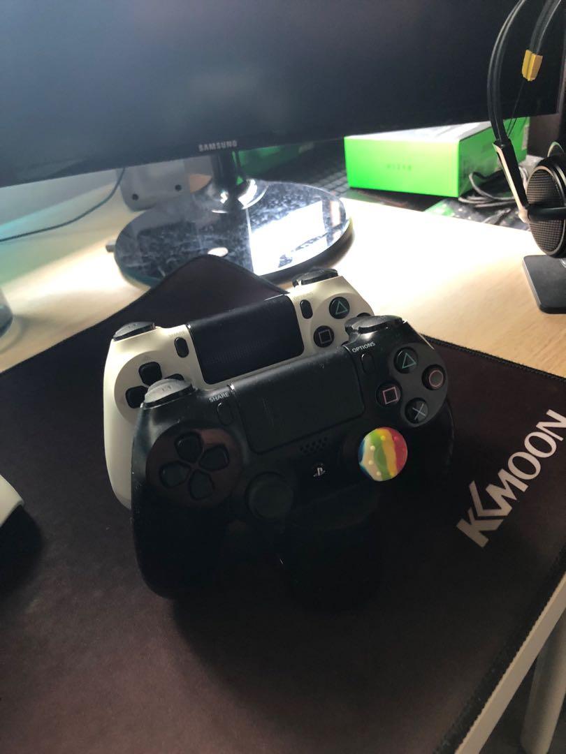 Normal playstation 4, Video Gaming, Video Game Consoles, PlayStation on