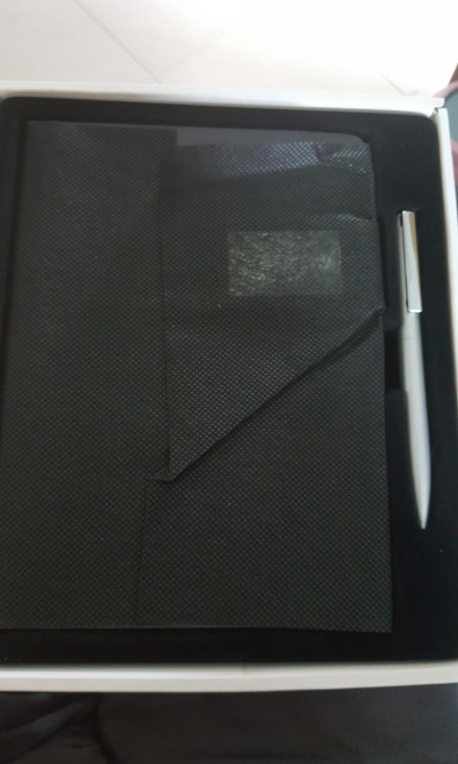 Notebook set (Category: Stationery & School Supplies) located in Singapore. Submitted by richardang (Listing ID 200624519, Image 3). Description: Prestige is anA5 notebook set with stylish fabric inside and outside, magnetic closure and metal plate. 96 sheets notebook and includes stainless steel pen. All new..