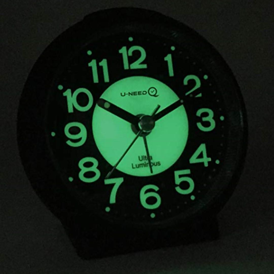 P10 UneedQ Luminous Dial Colorful Non Ticking Analog Quartz Desk Alarm