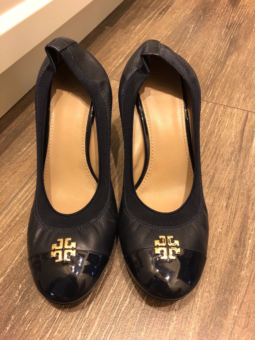 tory burch navy heels