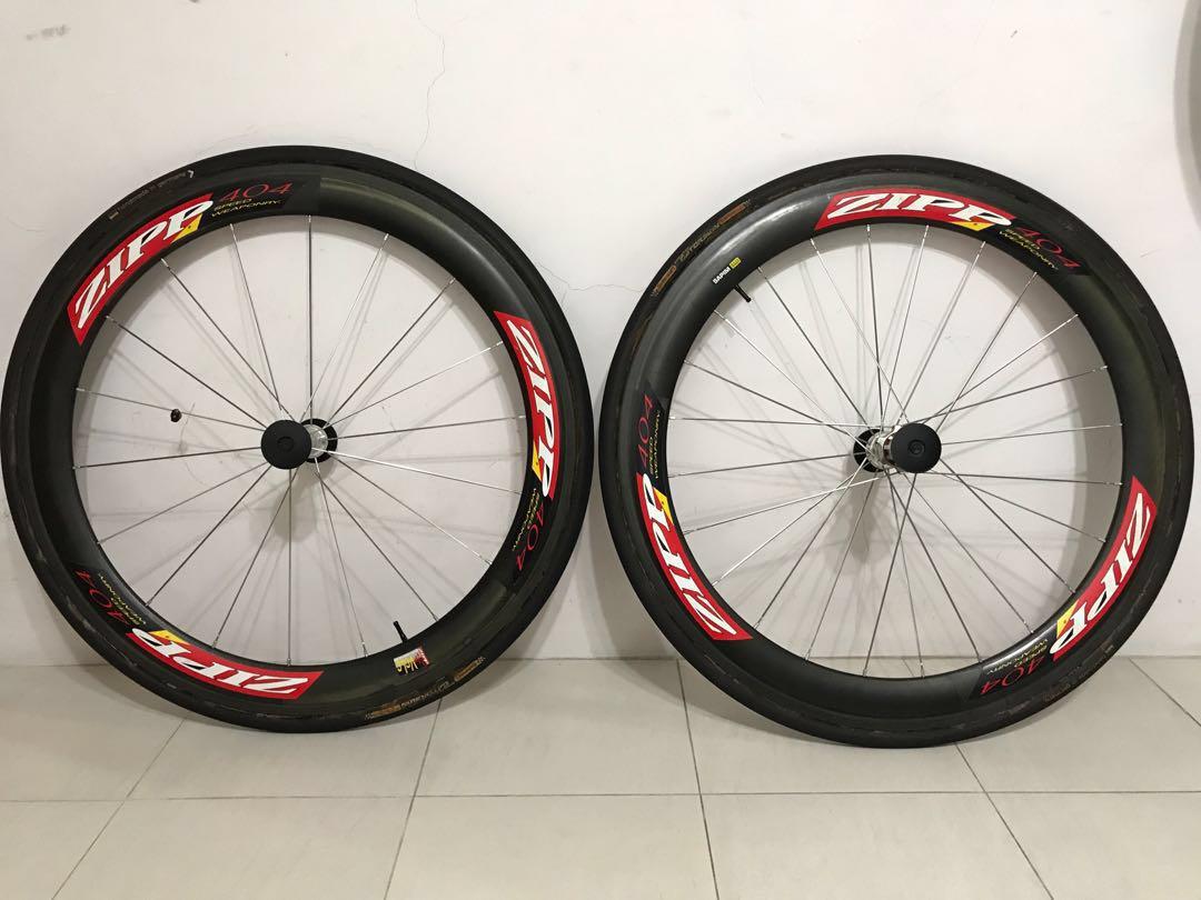Zipp 404 cubierta 2025