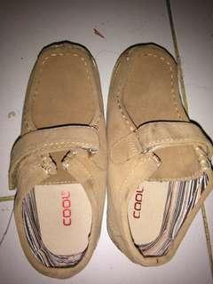 Sepatu anak cool