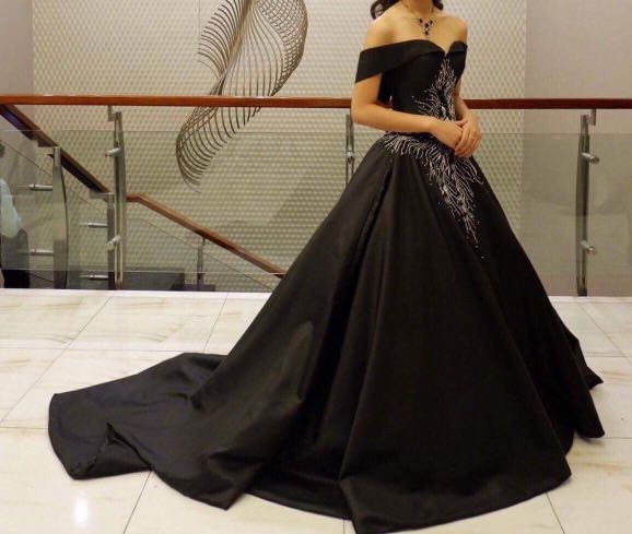 gown for debut black