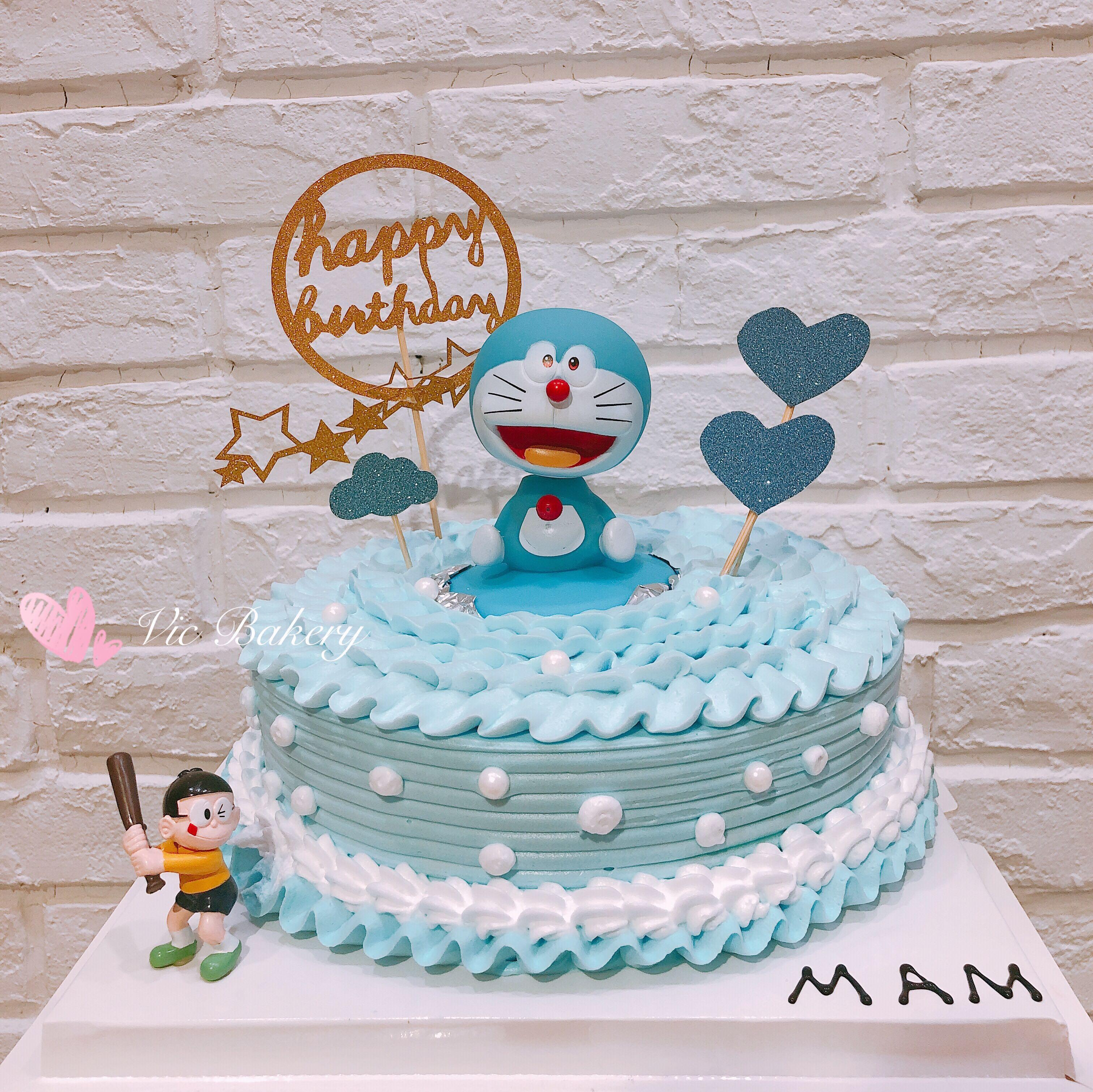 Doraemon cake pics