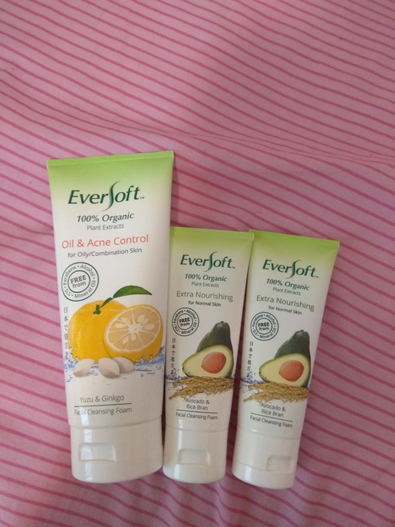 eversoft cleanser for oily skin