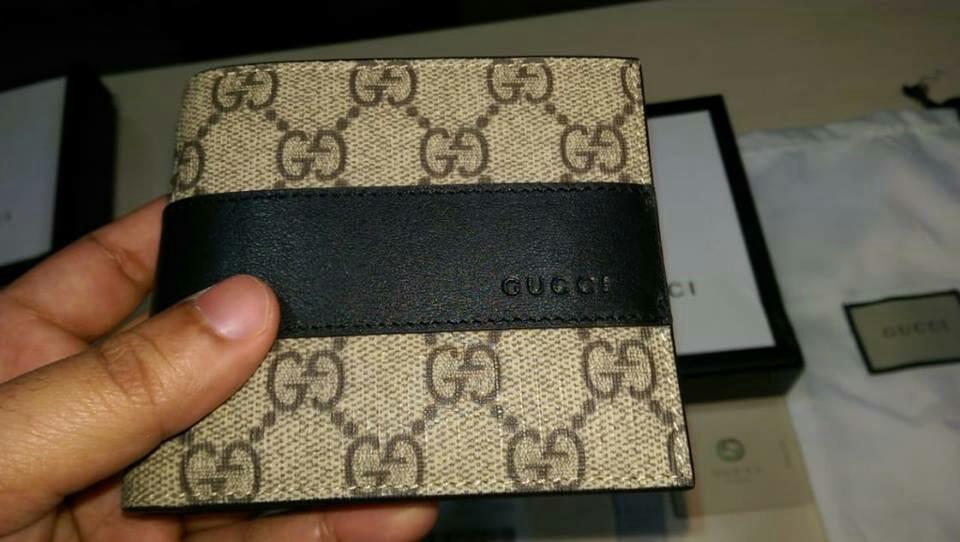 Gucci gg supreme online wallet
