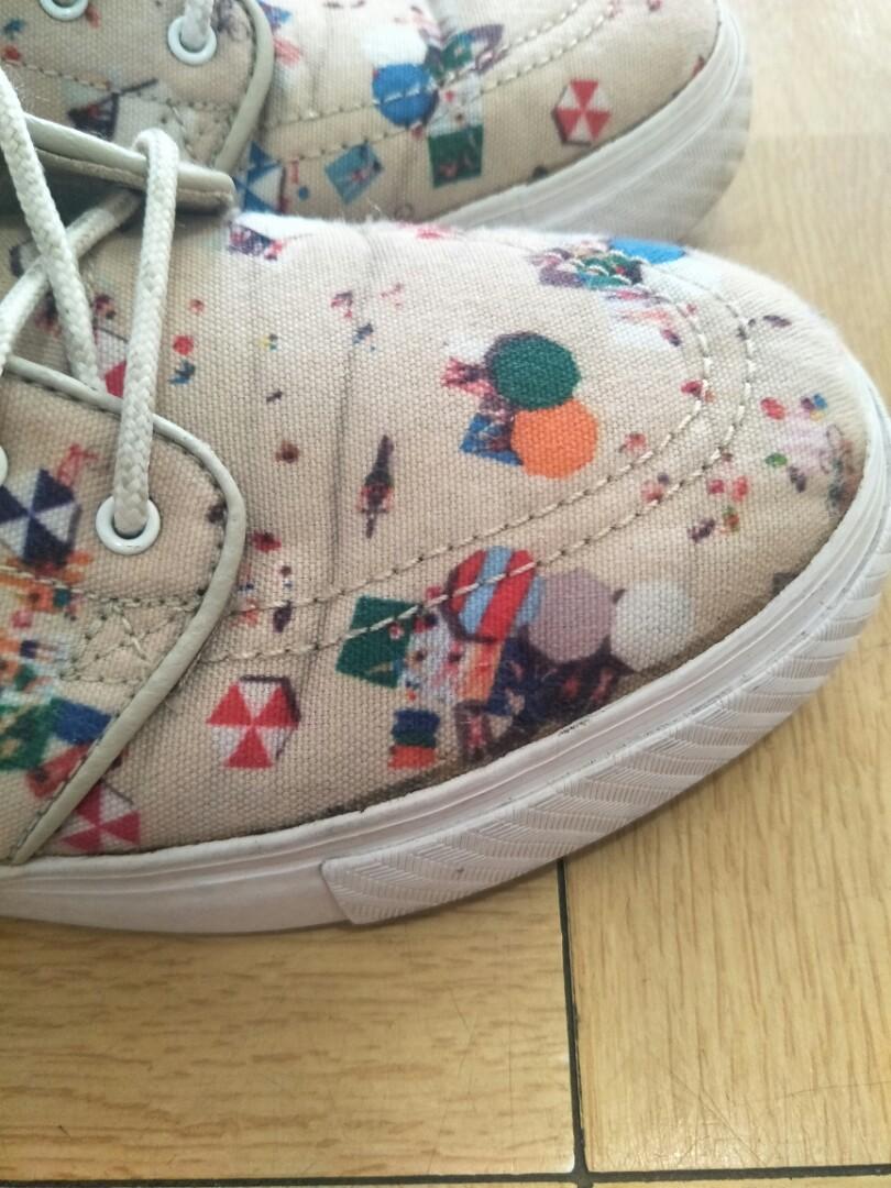 Zoom Stefan Janoski 'Beach' GOAT | escapeauthority.com