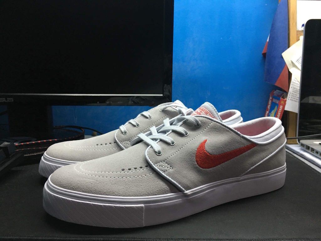 Janoski platinum red store