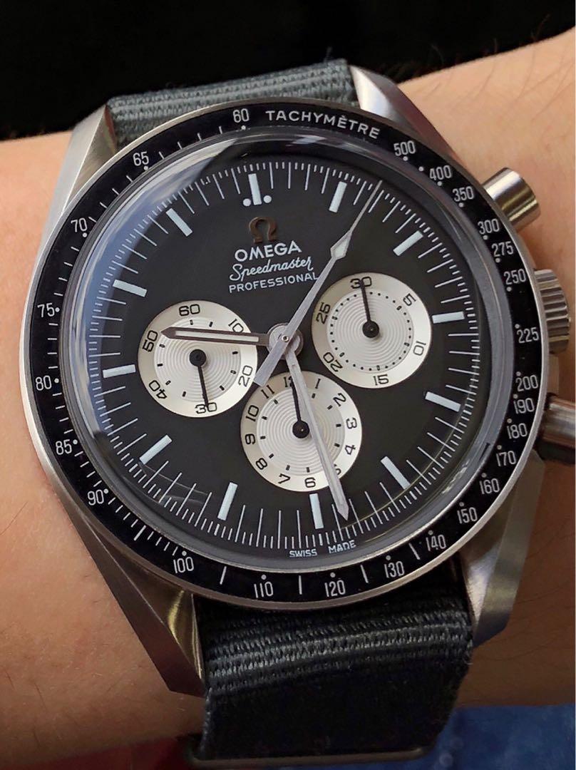 Omega Speedy Tuesday #1, Mobile Phones 