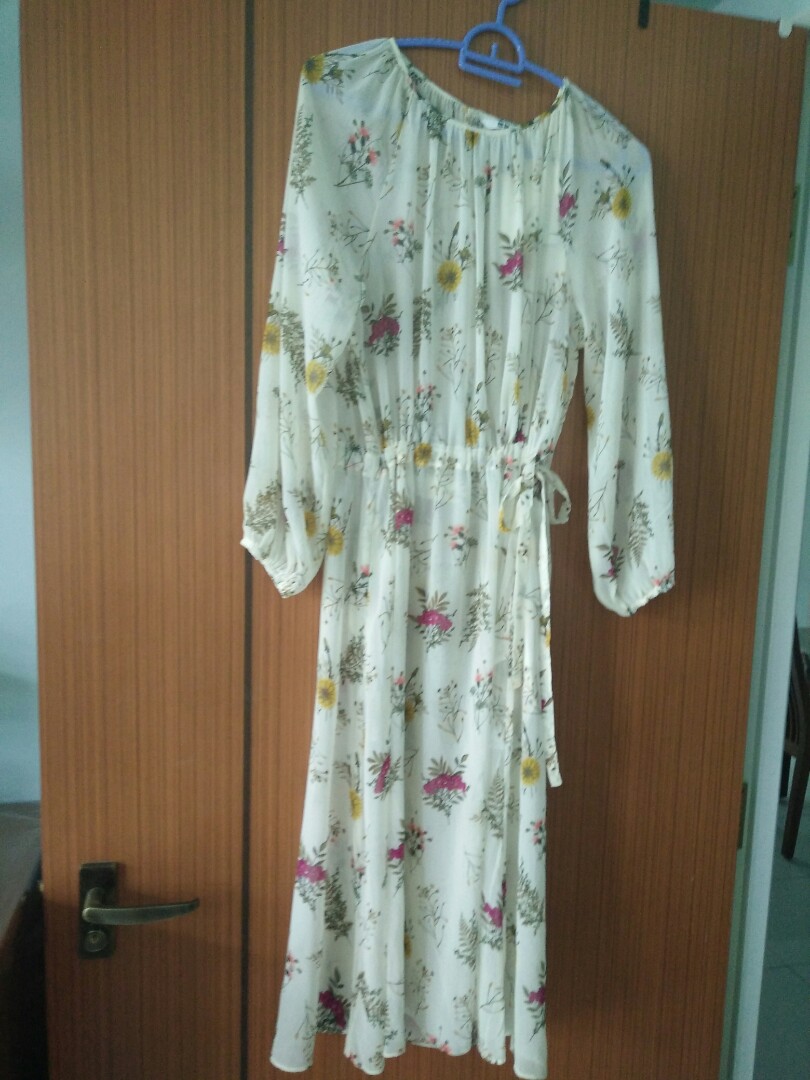 uniqlo chiffon dress